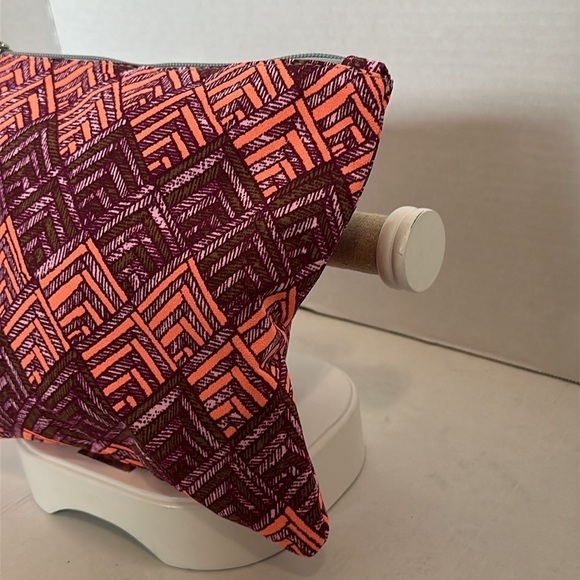 Maaji Wet Bikini Bag with zipper- forro EUC - Picture 5 of 11